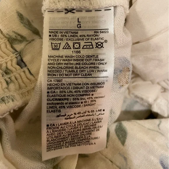 Old Navy Blue and White Floral Cream Jumpsuit - Picture 4 of 4